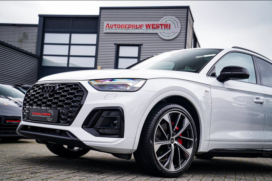 Audi Q5 Sportback 55 TFSI e S edition | Panorama | Massage | Trekhaak | Luchtvering | Bang & Olufsen | S-line | RS vlak stuur |