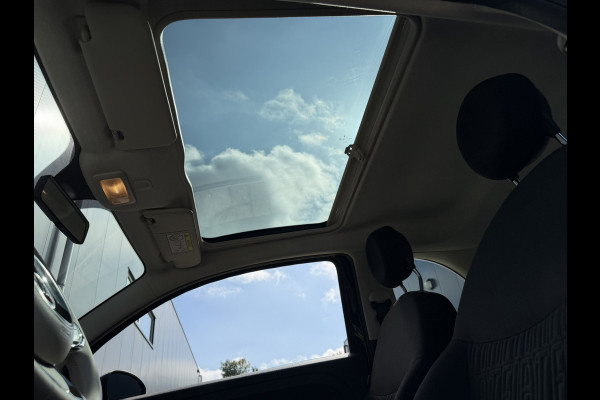 Fiat 500 1.0 Hybrid Dolcevita | Panorama | Cruise control | Apple Carplay/Android Auto | DAB | Airco automatisch