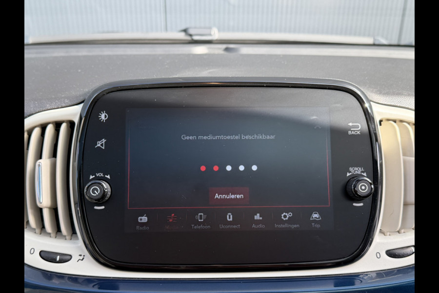 Fiat 500 1.0 Hybrid Dolcevita | Panorama | Cruise control | Apple Carplay/Android Auto | DAB | Airco automatisch