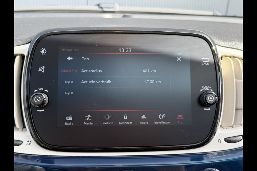 Fiat 500 1.0 Hybrid Dolcevita | Panorama | Cruise control | Apple Carplay/Android Auto | DAB | Airco automatisch
