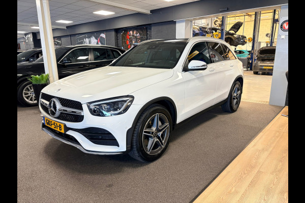 Mercedes-Benz GLC 200 4MATIC Premium Plus / AMG / pano / navi / camera / sfeer verlichting