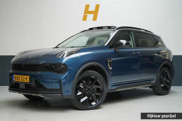 Lynk & Co 01 1.5 | Zwart optiek | 360 camera | Panoramadak | Navigatie | Memory | Apple CarPlay