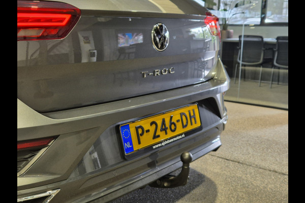 Volkswagen T-Roc 1.5 TSI Sport Business R Panorama | Camera | LED | Trekhaak | Zeer nette auto