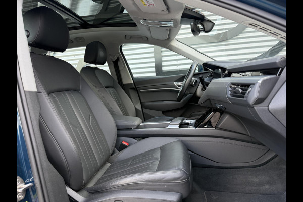 Audi e-tron e-tron 50 quattro Launch edition plus 71 kWh SoH 84% 2e Eigenaar|Navi|Pano|Trekhaak|Leder|Virtual Cockpit|Carplay|Cruise|N.A.P|APK tot 10-2027