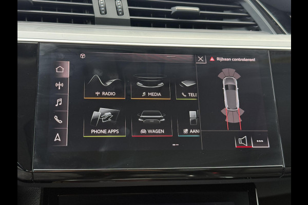 Audi e-tron e-tron 50 quattro Launch edition plus 71 kWh SoH 84% 2e Eigenaar|Navi|Pano|Trekhaak|Leder|Virtual Cockpit|Carplay|Cruise|N.A.P|APK tot 10-2027