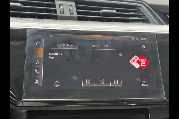 Audi e-tron e-tron 50 quattro Launch edition plus 71 kWh SoH 84% 2e Eigenaar|Navi|Pano|Trekhaak|Leder|Virtual Cockpit|Carplay|Cruise|N.A.P|APK tot 10-2027