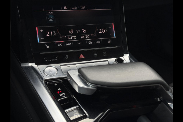 Audi e-tron e-tron 50 quattro Launch edition plus 71 kWh SoH 84% 2e Eigenaar|Navi|Pano|Trekhaak|Leder|Virtual Cockpit|Carplay|Cruise|N.A.P|APK tot 10-2027