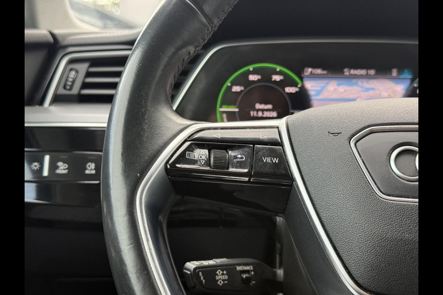 Audi e-tron e-tron 50 quattro Launch edition plus 71 kWh SoH 84% 2e Eigenaar|Navi|Pano|Trekhaak|Leder|Virtual Cockpit|Carplay|Cruise|N.A.P|APK tot 10-2027