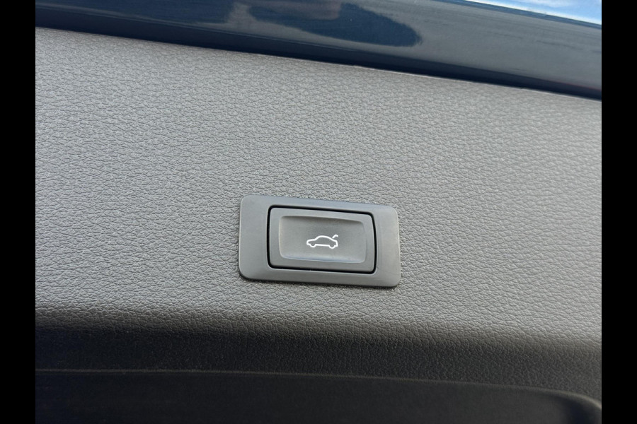 Audi e-tron e-tron 50 quattro Launch edition plus 71 kWh SoH 84% 2e Eigenaar|Navi|Pano|Trekhaak|Leder|Virtual Cockpit|Carplay|Cruise|N.A.P|APK tot 10-2027