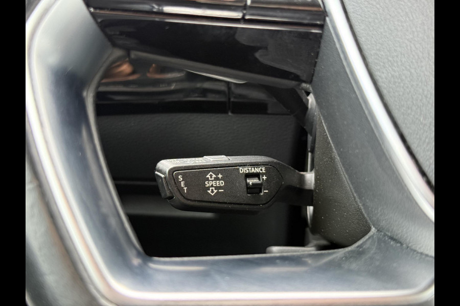 Audi e-tron e-tron 50 quattro Launch edition plus 71 kWh SoH 84% 2e Eigenaar|Navi|Pano|Trekhaak|Leder|Virtual Cockpit|Carplay|Cruise|N.A.P|APK tot 10-2027