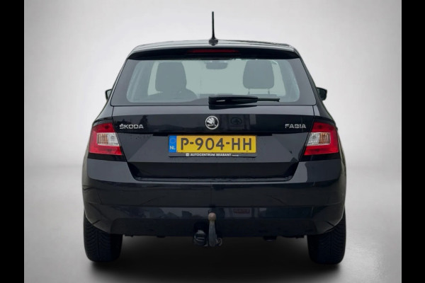 Škoda Fabia 1.0 TSI Drive(Goed OndH, StoelV, Parkeersensoren, Trekhaak, DAB-Tuner, Carplay(voorbereid), Climate Con, Etc)