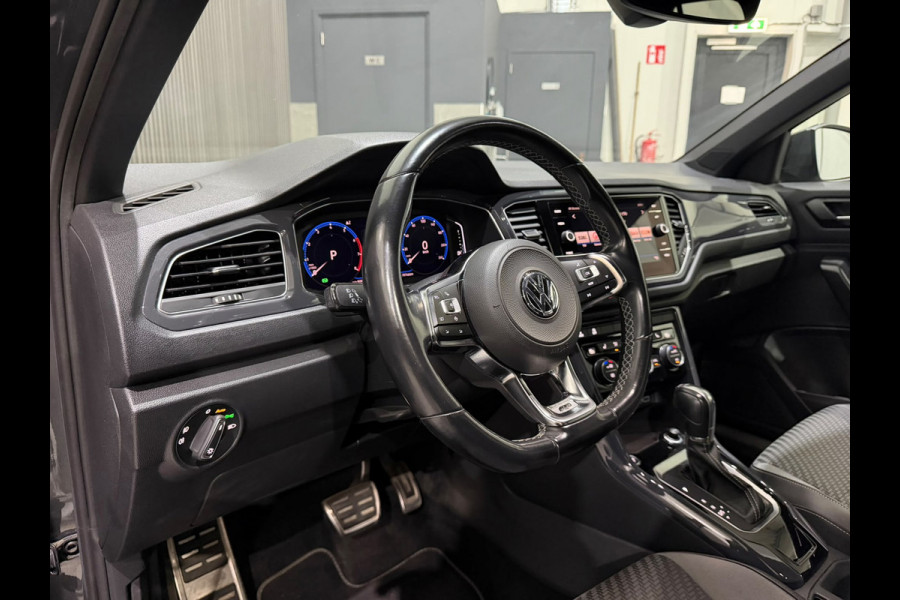 Volkswagen T-Roc 1.5 TSI R line Int&Ext / IQ Light / Keyless / Camera / Virtual