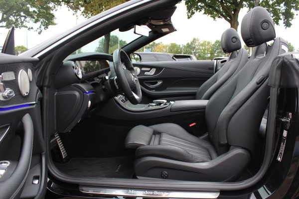 Mercedes-Benz E-Klasse Cabrio 200 AMG Line / Nieuwstaat / Camera / Burmester / Luxe Leder / Memory Seats / 19'' / Matrix LED / Nekverwarming / CarPlay / Sfeerverlichting / Windscherm / Stoelverwarming+Ventilatie / DAB / Cruise Control