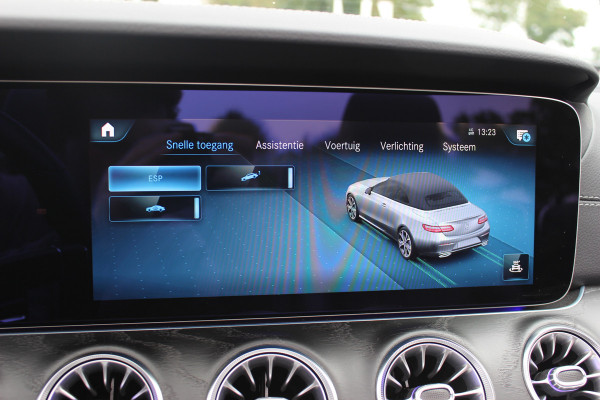 Mercedes-Benz E-Klasse Cabrio 200 AMG Line / Nieuwstaat / Camera / Burmester / Luxe Leder / Memory Seats / 19'' / Matrix LED / Nekverwarming / CarPlay / Sfeerverlichting / Windscherm / Stoelverwarming+Ventilatie / DAB / Cruise Control