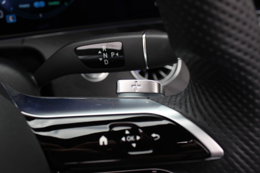 Mercedes-Benz E-Klasse Cabrio 200 AMG Line / Nieuwstaat / Camera / Burmester / Luxe Leder / Memory Seats / 19'' / Matrix LED / Nekverwarming / CarPlay / Sfeerverlichting / Windscherm / Stoelverwarming+Ventilatie / DAB / Cruise Control