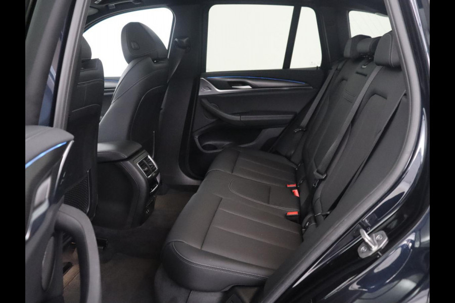 BMW iX3 Executive 80 kWh M-Sport | SOH 94.4% | Panoramadak | Leder | Adaptive cruise | Trekhaak | Carplay | Sfeerverlichting | Memory | Stuur/stoelverwarming | Camera | Park assist |
