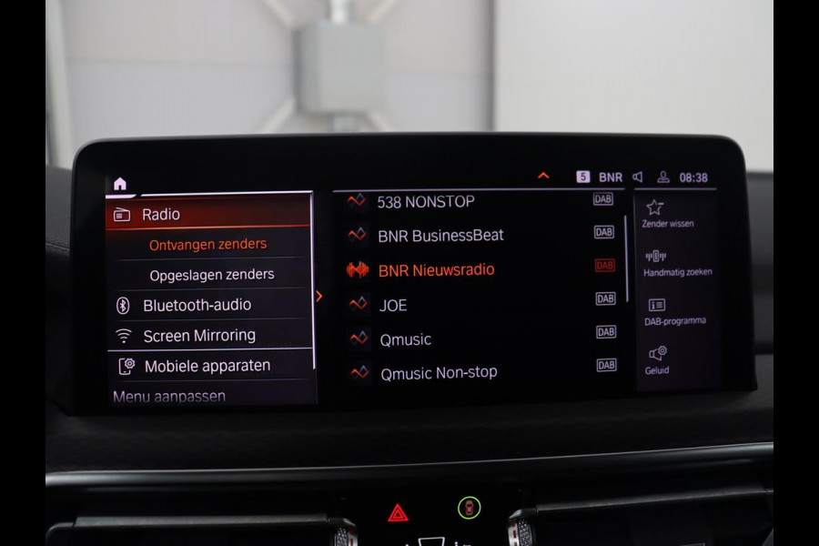BMW iX3 Executive 80 kWh M-Sport | SOH 94.4% | Panoramadak | Leder | Adaptive cruise | Trekhaak | Carplay | Sfeerverlichting | Memory | Stuur/stoelverwarming | Camera | Park assist |