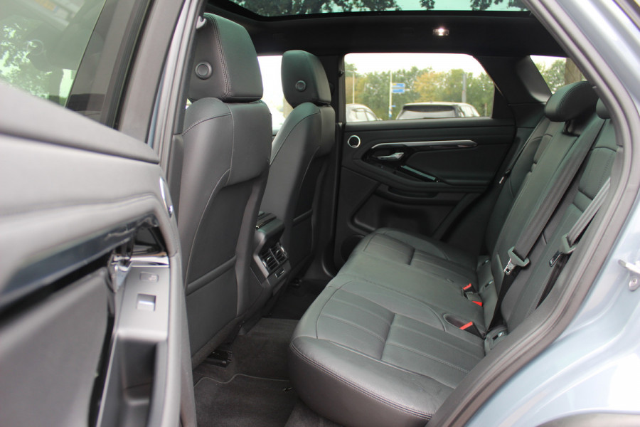 Land Rover Range Rover Evoque 2.0 D200 AWD R-Dynamic HSE / Panoramadak / Camera / Head-up / Meridian / Luxe Leder / 20'' / Keyless / CarPlay / Stuur+Stoelverwarming / Dodehoek / DAB / ACC