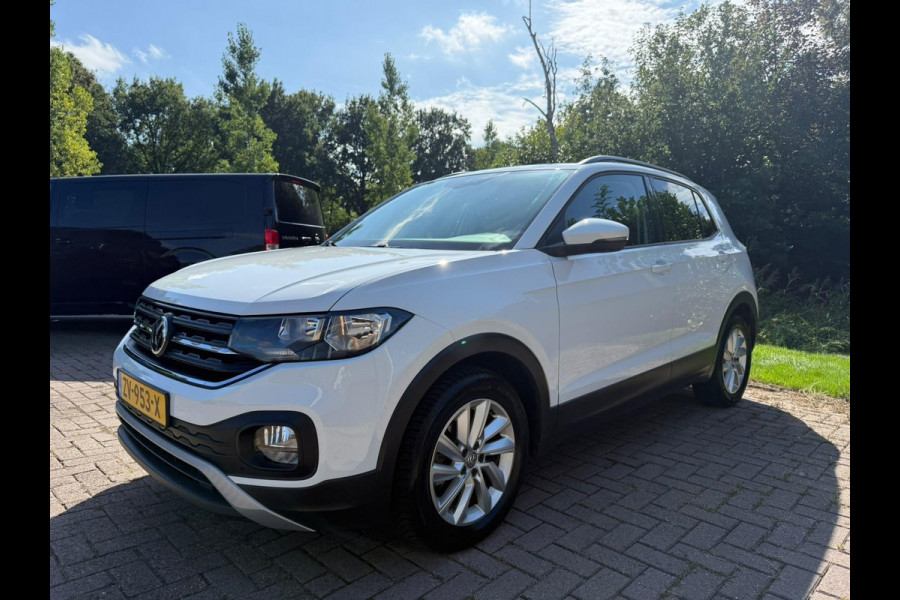 Volkswagen T-Cross 1.0 TSI Life 95 PK | Trekhaak | Navigatie | Climate Controle | LMV |