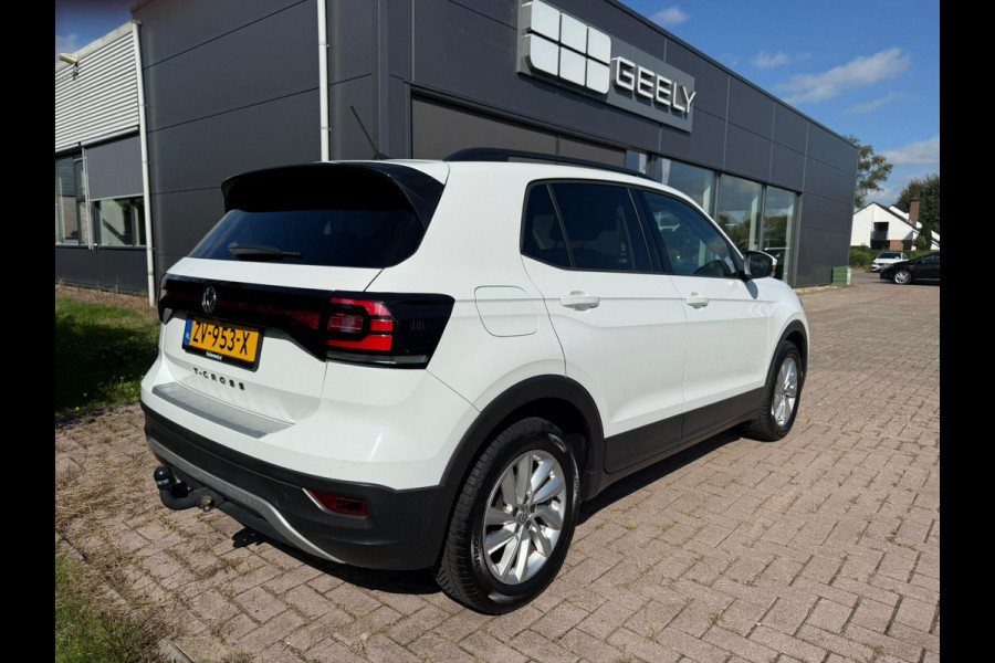 Volkswagen T-Cross 1.0 TSI Life 95 PK | Trekhaak | Navigatie | Climate Controle | LMV |