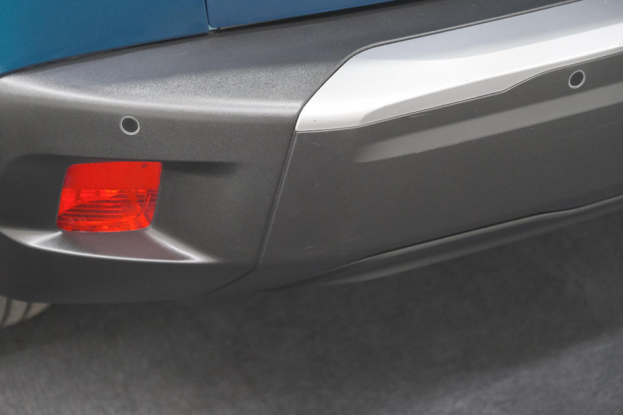 Peugeot e-2008 EV Allure Avantage 54 kWh | 97,8% SOH | 11 KW Lader | Apple Carplay | Parkeersensoren