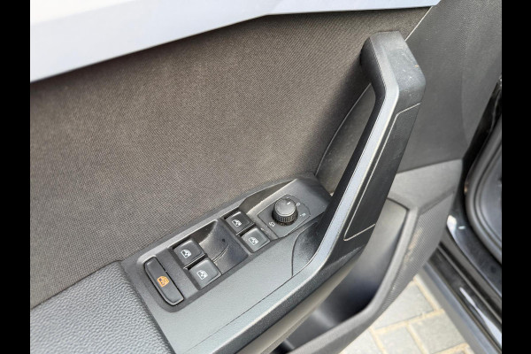 Seat Arona 1.0 TSI FR M24 LED|CLIMATE|CAMERA|SPORTVELGEN|ELEKTRISCHE PAKKET