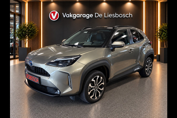 Toyota Yaris Cross 1.5 Hybrid Dynamic/navi / panoramadak / camera / stoel stuur verw / dodehoek / lane assist