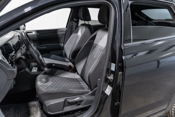 Volkswagen Taigo 1.5 TSI R-Line DSG PANO PDC Keyless
