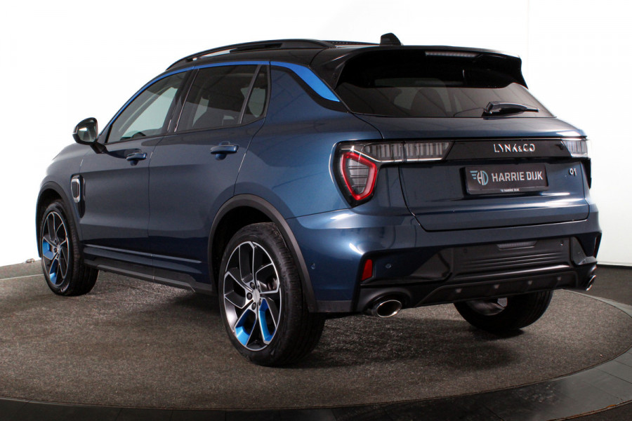 Lynk & Co 01 1.5 PHEV 261PK MY22 | Afn. Trekhaak | 360 Camera | S/K-panodak | Adapt. Cruise | Memory | Elek. klep | LM 20" | 3046