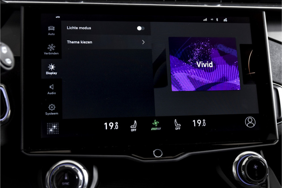 Lynk & Co 01 1.5 PHEV 261PK MY22 | Afn. Trekhaak | 360 Camera | S/K-panodak | Adapt. Cruise | Memory | Elek. klep | LM 20" | 3046