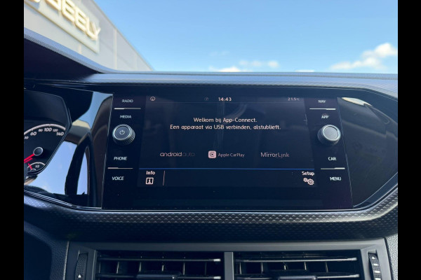 Volkswagen T-Cross 1.0 TSI Life 95 PK | Trekhaak | Navigatie | Climate Controle | LMV |