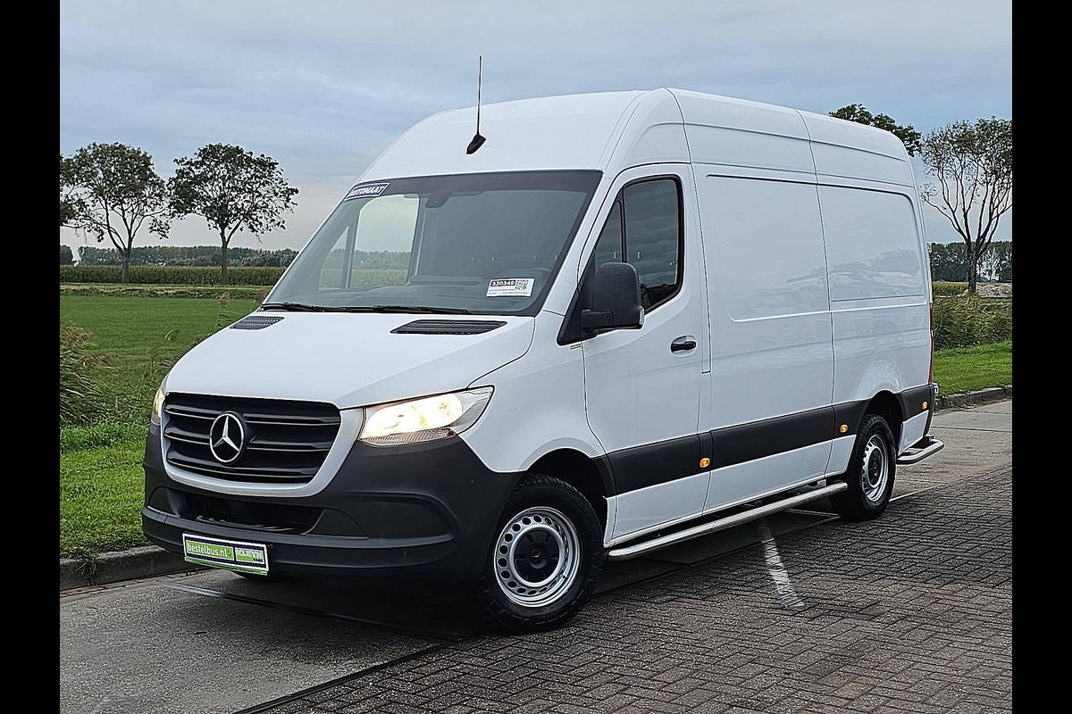 Mercedes-Benz Sprinter 315 L2H2 RWD Cruise control, Airco, Carplay, Camera, Dodehoek detectie, Automaat, Orgineel NL