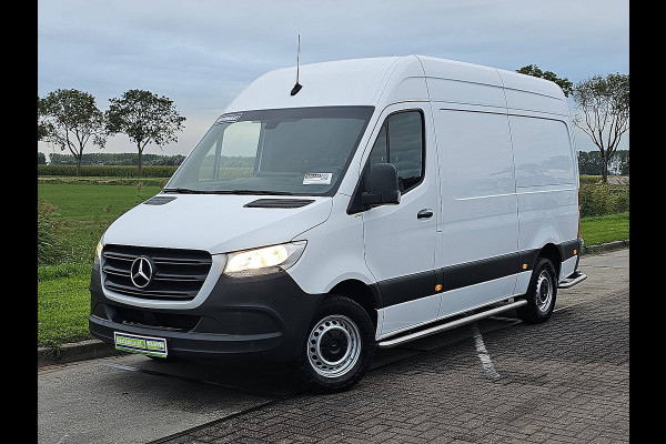 Mercedes-Benz Sprinter 315 L2H2 RWD Cruise control, Airco, Carplay, Camera, Dodehoek detectie, Automaat, Orgineel NL