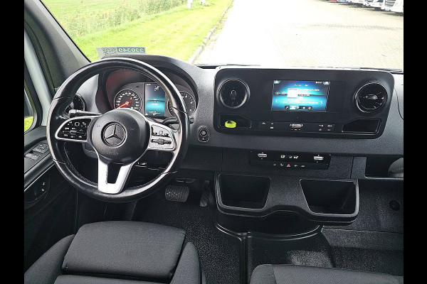 Mercedes-Benz Sprinter 315 L2H2 RWD Cruise control, Airco, Carplay, Camera, Dodehoek detectie, Automaat, Orgineel NL