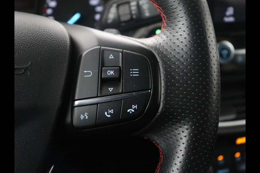 Ford Fiesta 1.0 EcoBoost Titanium ST-Line | Cruise control | Stoelverwarming | Park assist | Bluetooth | Carplay | Full LED |
