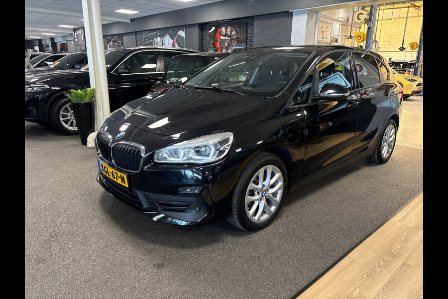 BMW 2 Serie Active Tourer 225xe iPerformance High Executive,pano/navi/camera/stoelverw/elec klep