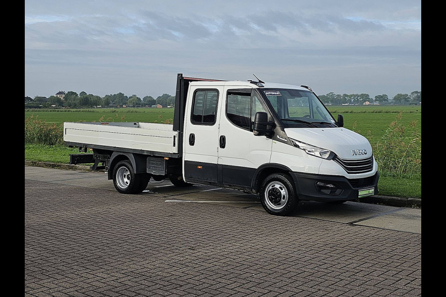 Iveco Daily 35C14V 2.3 352 Dubbele cabine, Airco, Carplay, Climate control, Automaat, 3.5T-Trekhaak, Euro6, BPM-Vrij
