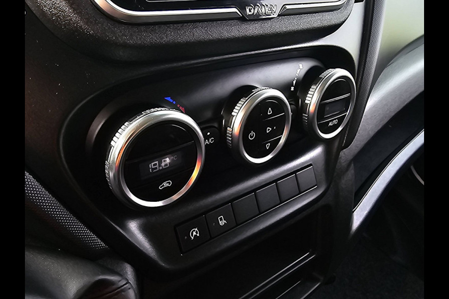 Iveco Daily 35C14V 2.3 352 Dubbele cabine, Airco, Carplay, Climate control, Automaat, 3.5T-Trekhaak, Euro6, BPM-Vrij