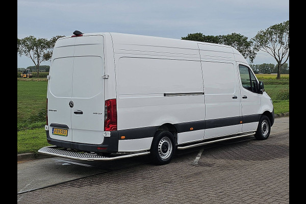 Mercedes-Benz Sprinter 315 1.9 CDI L4H3 RWD Cruise control, Airco, Carplay, Camera, Climate control, Bluetooth, Automaat, Sidebars