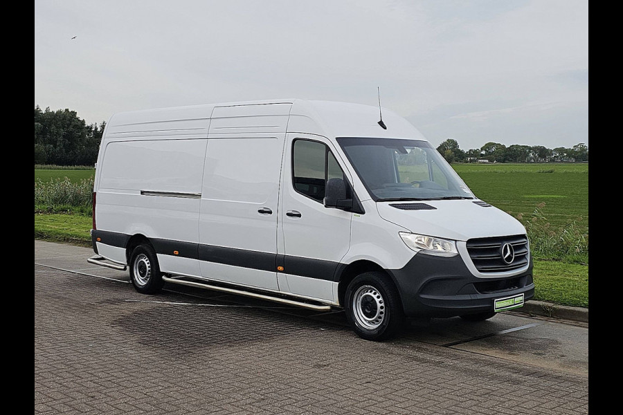 Mercedes-Benz Sprinter 315 1.9 CDI L4H3 RWD Cruise control, Airco, Carplay, Camera, Climate control, Bluetooth, Automaat, Sidebars