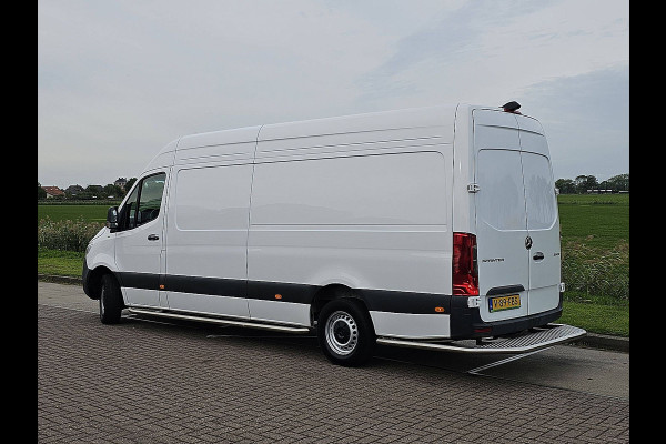 Mercedes-Benz Sprinter 315 1.9 CDI L4H3 RWD Cruise control, Airco, Carplay, Camera, Climate control, Bluetooth, Automaat, Sidebars