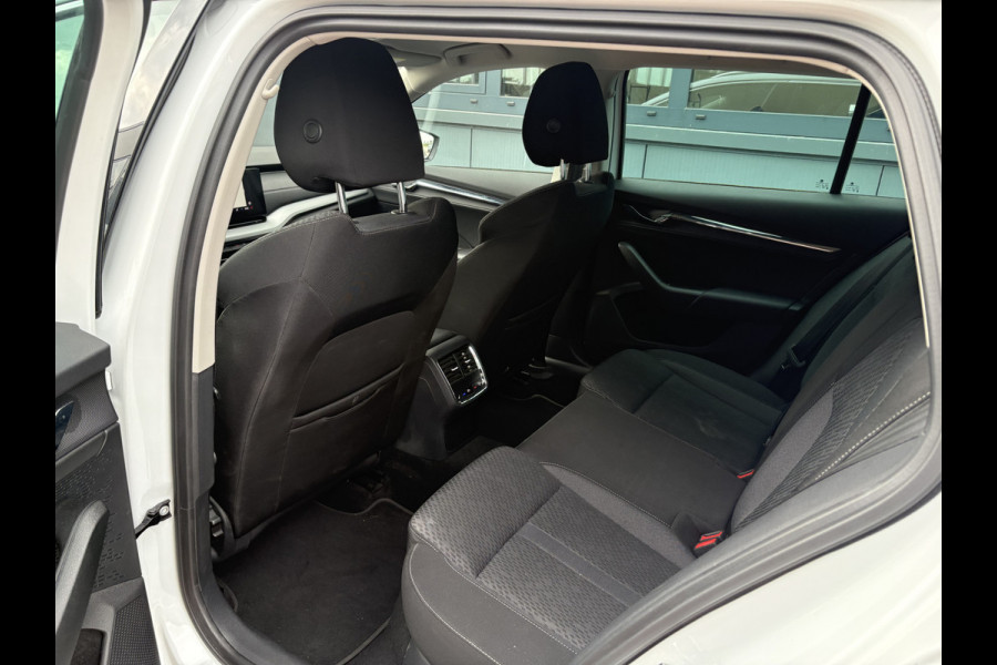 Škoda Octavia Combi 1.0 TSi Bns.Edition Plus KEYLESS/VIRTUAL/DODEHOEK/ADAPT.CRUISE/18INCH/TREKHAAK