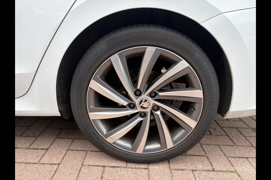 Škoda Octavia Combi 1.0 TSi Bns.Edition Plus KEYLESS/VIRTUAL/DODEHOEK/ADAPT.CRUISE/18INCH/TREKHAAK
