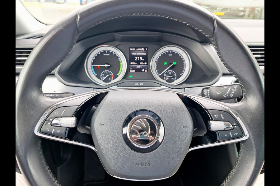 Škoda Superb Combi 1.4 TSI iV Business Edition Plus | SOH: 93,5% | Full LED | Memory Seat | Climate | Navi | CC |