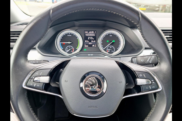 Škoda Superb Combi 1.4 TSI iV Business Edition Plus | SOH: 93,5% | Full LED | Memory Seat | Climate | Navi | CC |