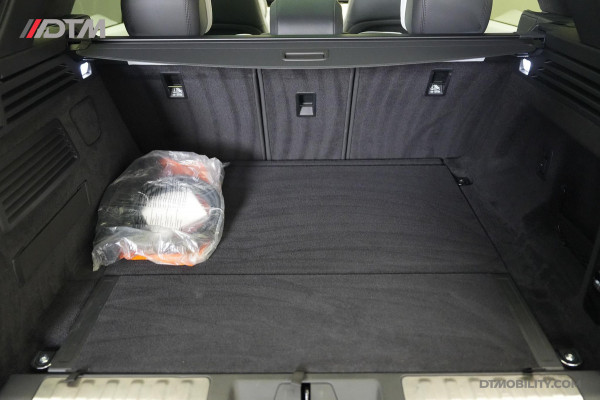 Land Rover Range Rover Sport 3.0 P510e First Edition | Portofino Blue | Treeplanken | Panorama | Massage | Meridian