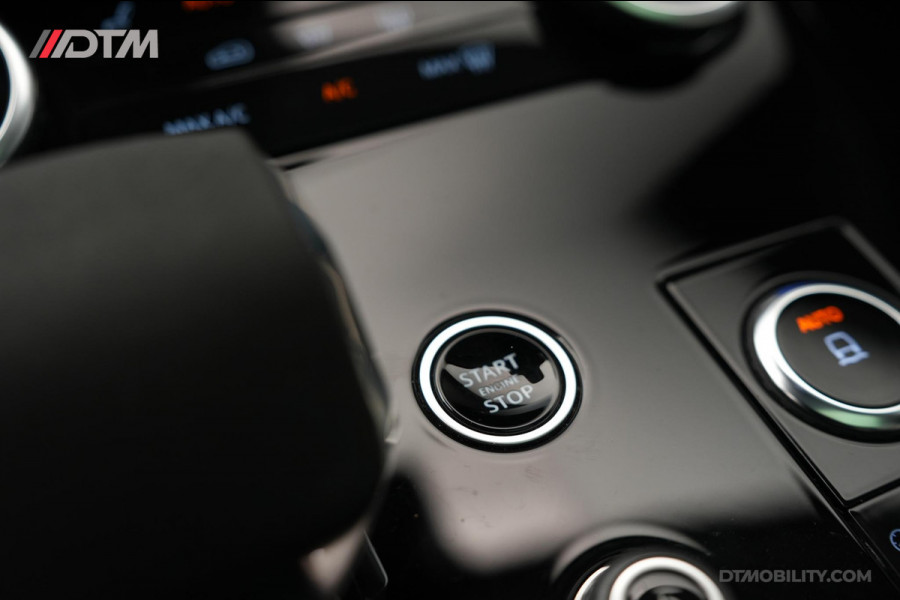 Land Rover Range Rover Sport 3.0 P510e First Edition | Portofino Blue | Treeplanken | Panorama | Massage | Meridian