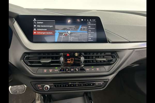 BMW 1-serie 118i AUT M Sport panodak/Cruise/Shadow line