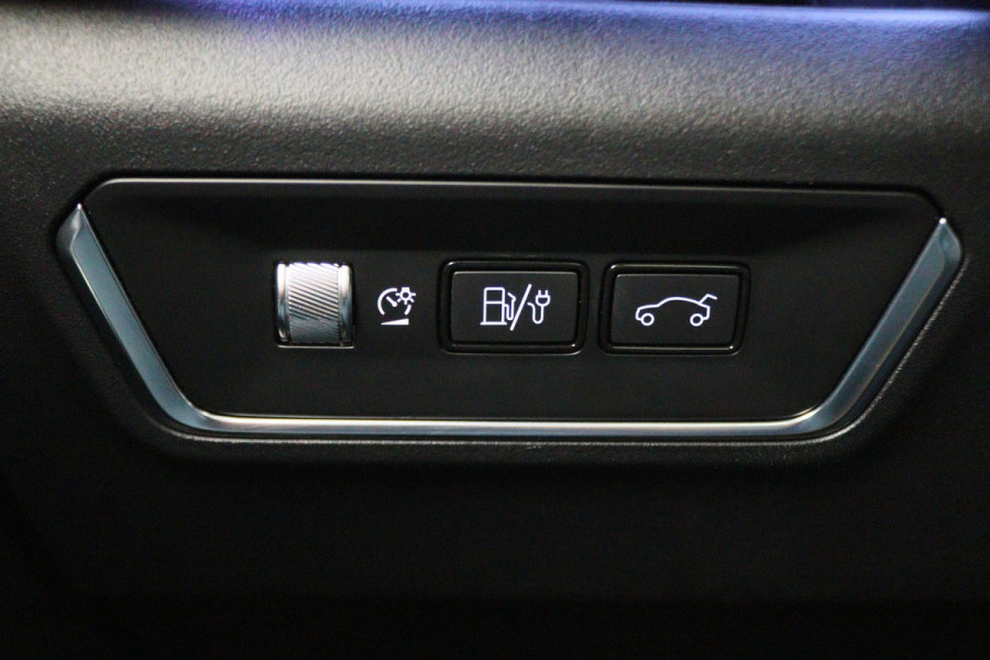 Lynk & Co 01 1.5 Plug-in Hybrid 360° Camera, Panoramadak, ACC, Apple Carplay, Infinity Sound, DAB, 20''