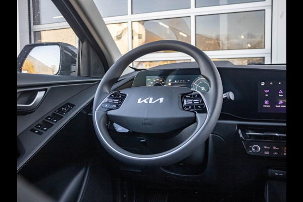 Kia Niro EV Air 64.8 kWh | Op voorraad | Direct rijden  | Clima | Camera | Apple Carplay | Stoel&Stuur Verwarming